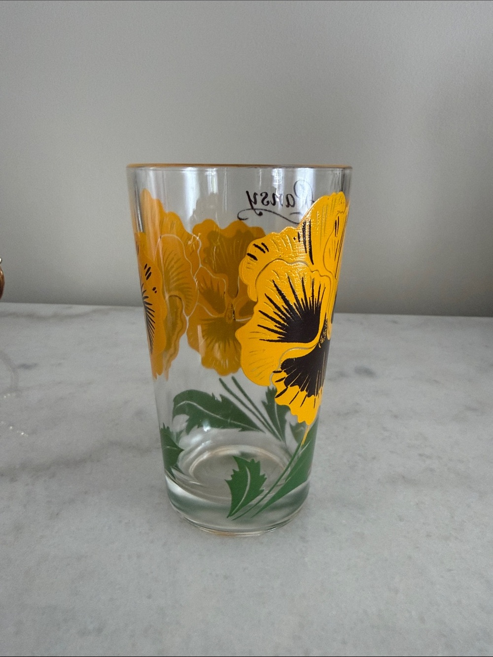 Vintage Boscul peanut butter yellow pansy drinking glass - Picture 4 of 9